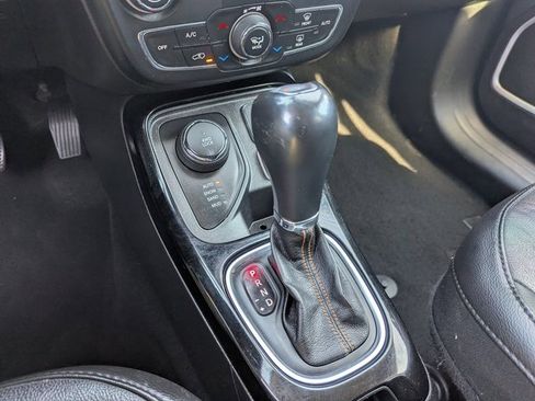 Used 2021 Jeep Compass Limited image 13