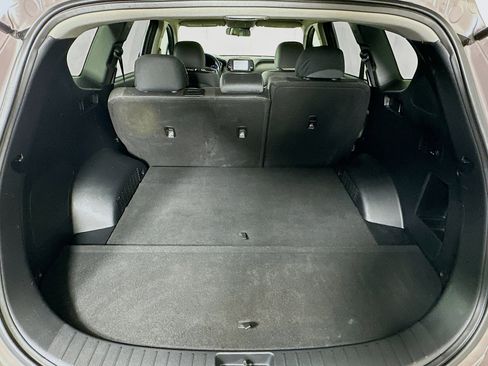 Used 2019 Hyundai Santa Fe SE image 26