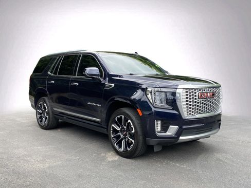 Used 2023 GMC Yukon Denali RWD image 2