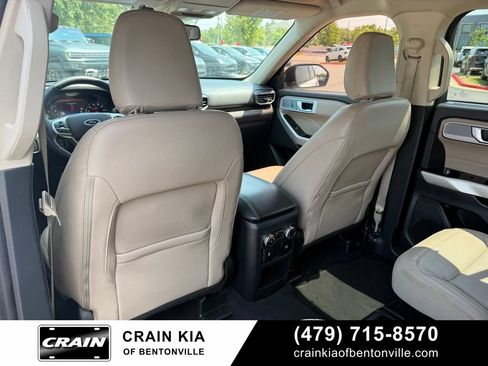 Used 2021 Ford Explorer Limited w/ Equipment Group 301A RWD image 26