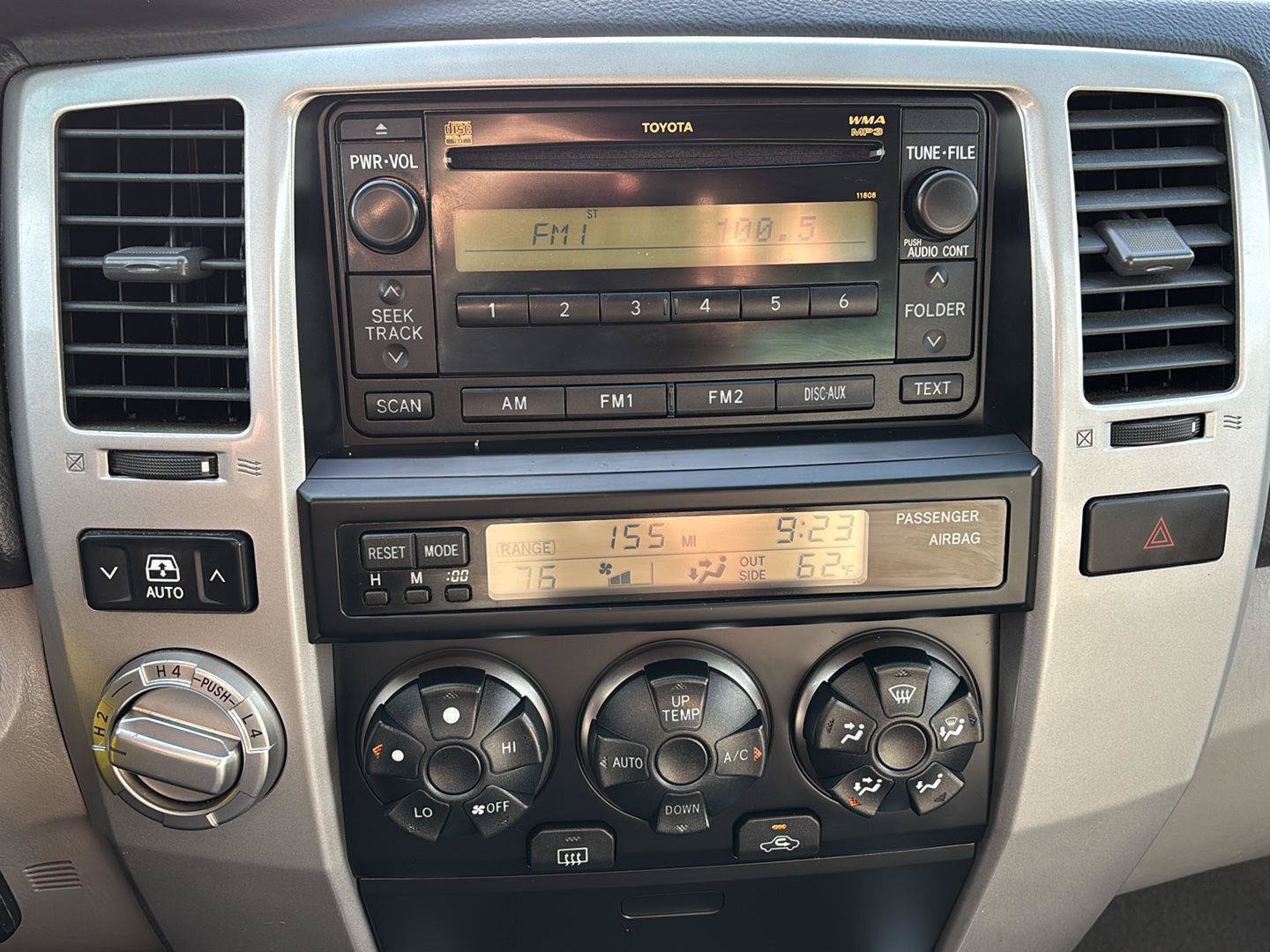 Used 2007 Toyota 4Runner SR5 AWD/4WD image 27