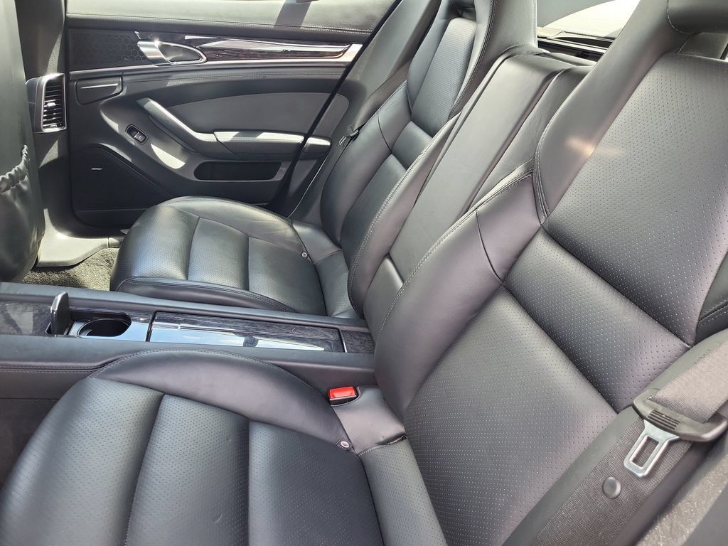 Used 2012 Porsche Panamera 4S image 12