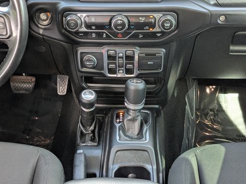 Certified 2020 Jeep Wrangler Unlimited Sport S image 18