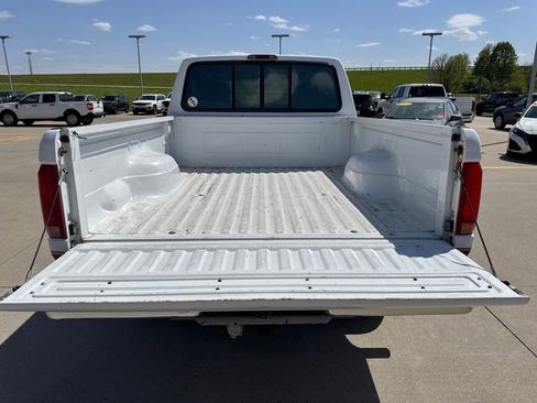 Used 1997 Ford F250 2WD Crew Cab Heavy Duty image 28