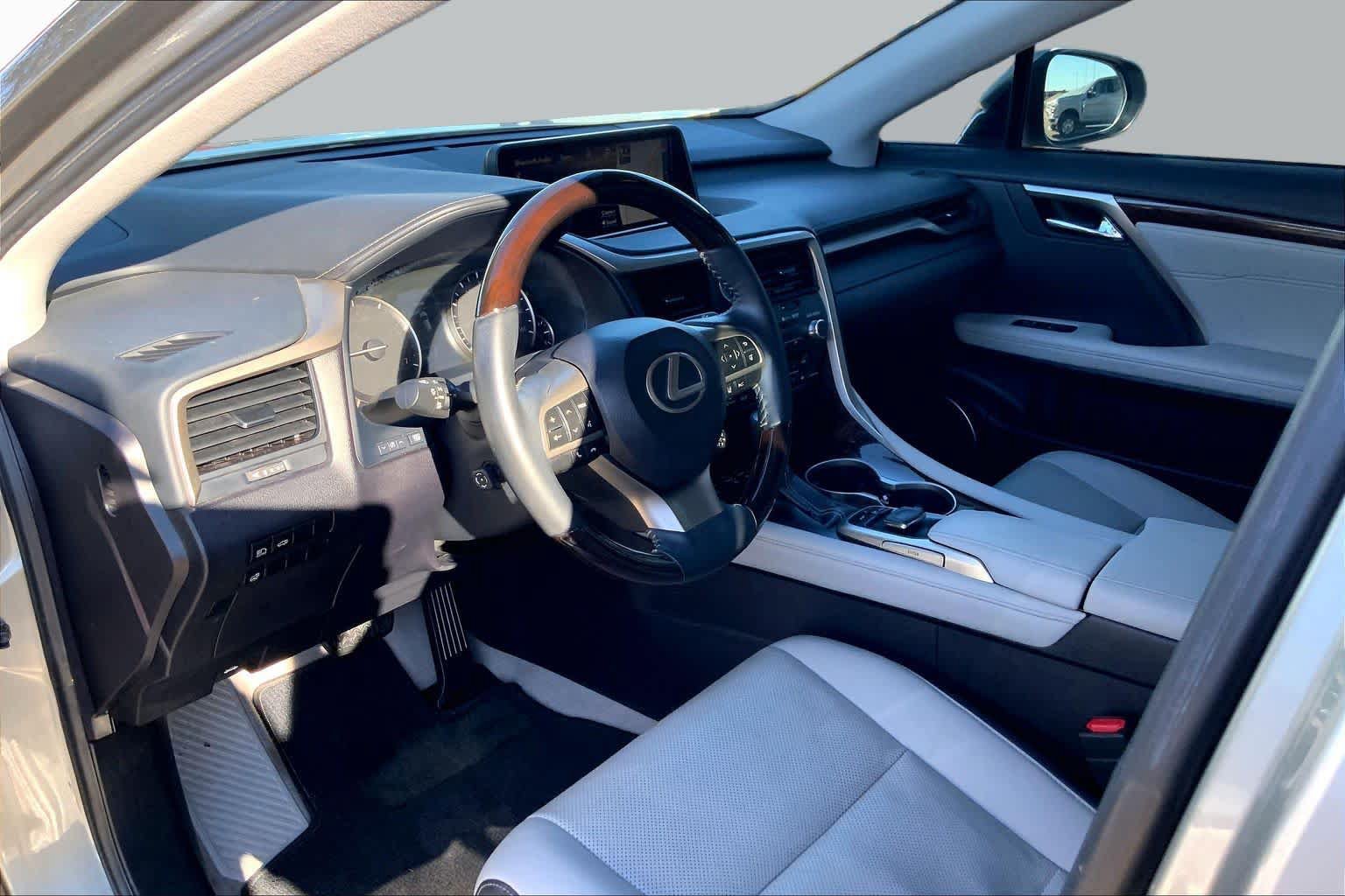 Used 2018 Lexus RX 350 AWD w/ Premium Package image 18