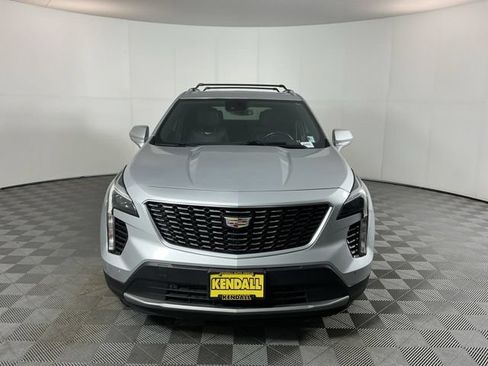 Used 2020 Cadillac XT4 Premium Luxury FWD image 2