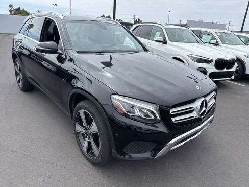 Used 2019 Mercedes-Benz GLC 350e 4MATIC image 5