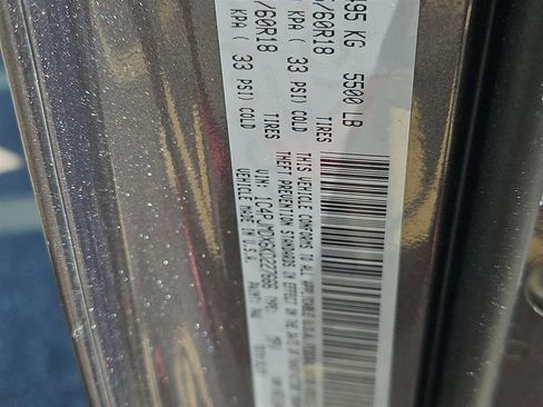 Used 2019 Jeep Cherokee Limited image 6