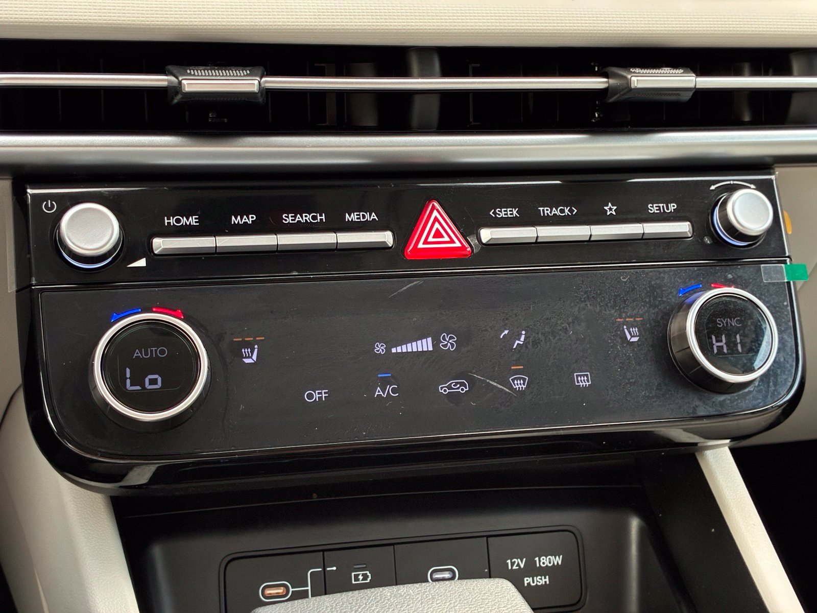 Used 2026 Hyundai Tucson SEL Plus FWD image 21
