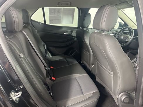 Certified 2025 Buick Encore GX Preferred image 7
