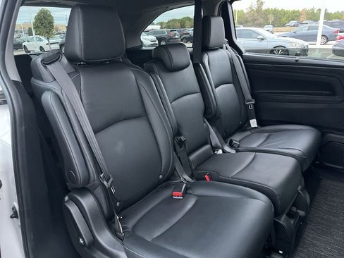 Used 2024 Honda Odyssey EX-L image 26