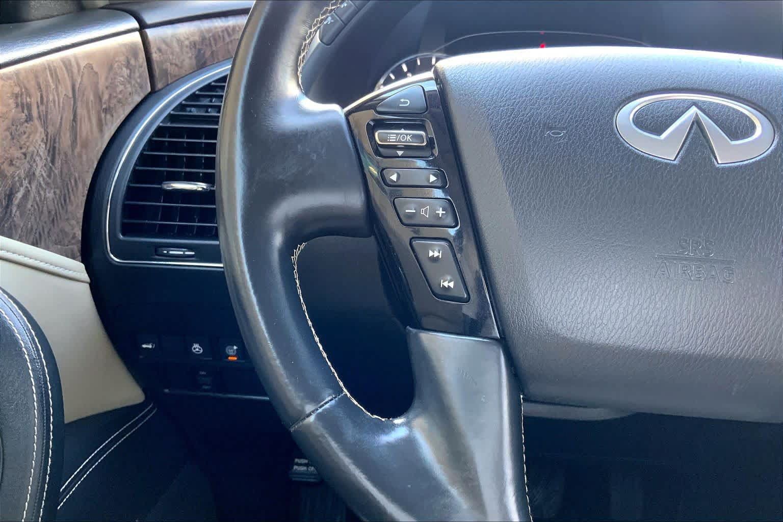 Used 2023 INFINITI QX80 Premium Select w/ Cargo Package AWD/4WD image 24