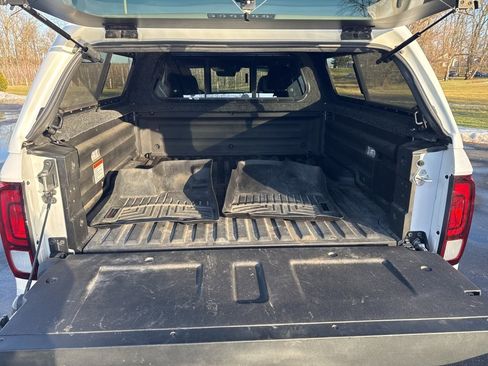 Used 2024 Honda Ridgeline Black Edition image 7