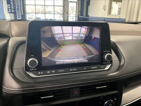 Certified 2023 Nissan Rogue SV w/ SV Premium B Package image 19