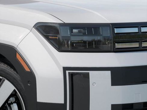 New 2025 Hyundai Santa Fe Limited image 9