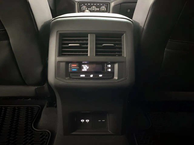 Used 2021 Volkswagen Atlas SEL R-Line FWD image 66
