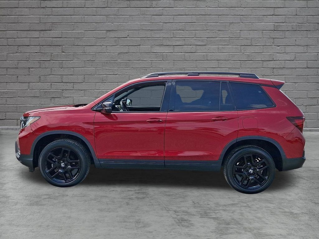 Used 2024 Honda Passport Black Edition image 7