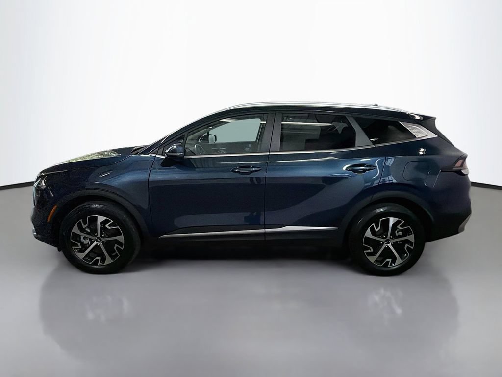 Used 2023 Kia Sportage EX AWD/4WD image 6