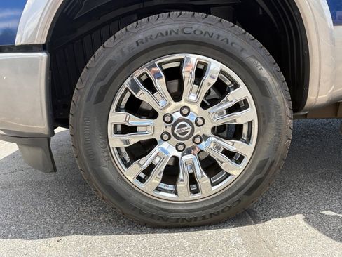 Used 2019 Nissan Titan Platinum Reserve w/ Platinum Utility Package AWD/4WD image 5