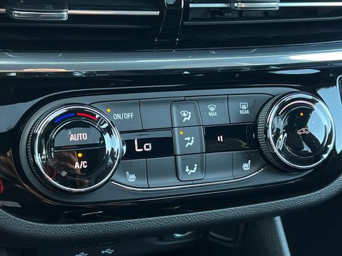 New 2026 Buick Envista Sport Touring w/ Convenience I Package image 20