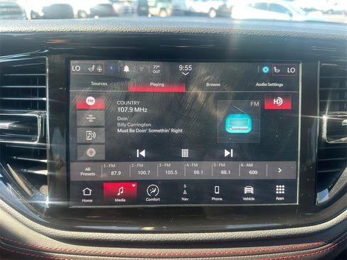 Used 2024 Dodge Durango GT image 18