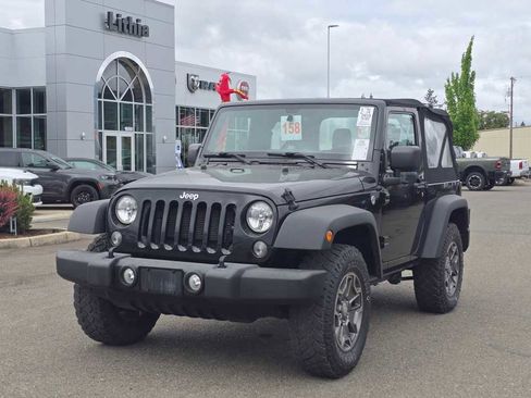 Used 2015 Jeep Wrangler Sport AWD/4WD image 8