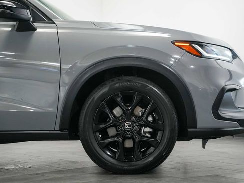 Used 2024 Honda HR-V Sport image 9