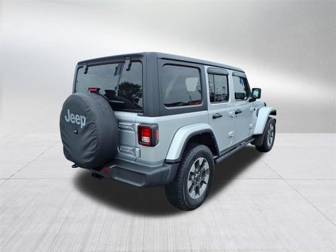 Used 2023 Jeep Wrangler Sahara w/ Cold Weather Group image 4