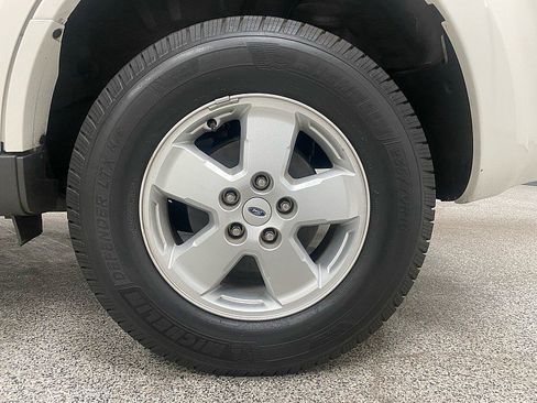 Used 2012 Ford Escape XLS image 22