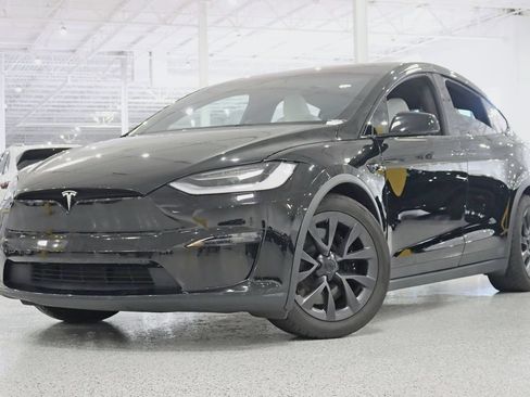 Used 2022 Tesla Model X Plaid AWD/4WD image 6