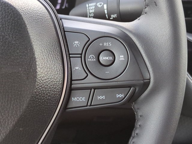 Used 2026 Toyota Corolla SE FWD image 23