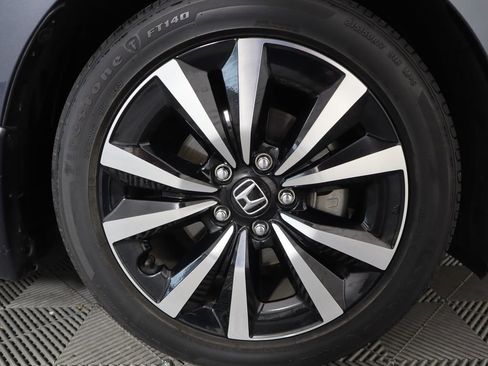 Certified 2023 Honda Civic EX image 31