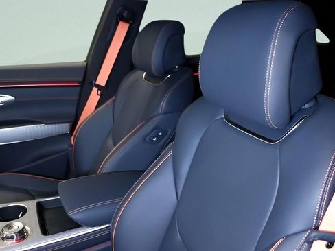 New 2026 Genesis GV70 2.5T Sport Prestige image 7