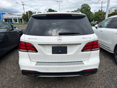 Used 2019 Mercedes-Benz GLE 43 AMG 4MATIC image 5