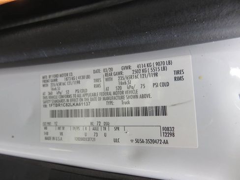Used 2020 Ford Transit 250 Medium Roof RWD image 31