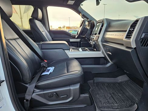 Used 2022 Ford F350 Lariat w/ Lariat Ultimate Package image 19