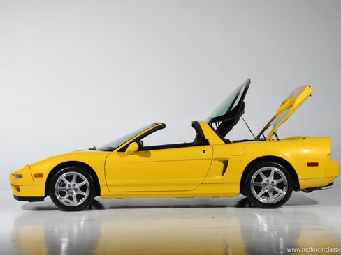 Used 1997 Acura NSX T RWD image 20