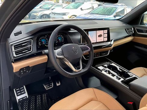 New 2026 Volkswagen Atlas Cross Sport SEL R-Line image 8