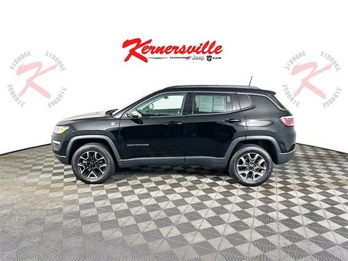 Used 2020 Jeep Compass Trailhawk image 4