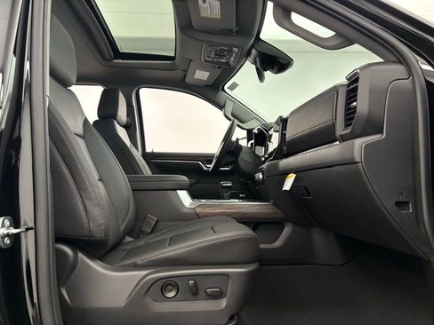 New 2026 GMC Sierra 1500 SLT w/ SLT Premium Package image 34