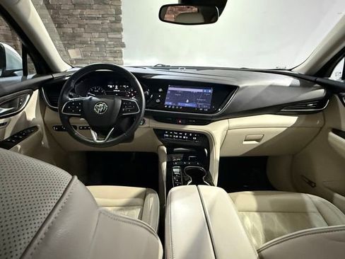 Used 2021 Buick Envision Avenir image 25