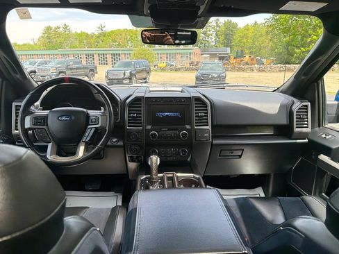 Used 2019 Ford F150 Raptor w/ Equipment Group 802A Luxury AWD/4WD image 17