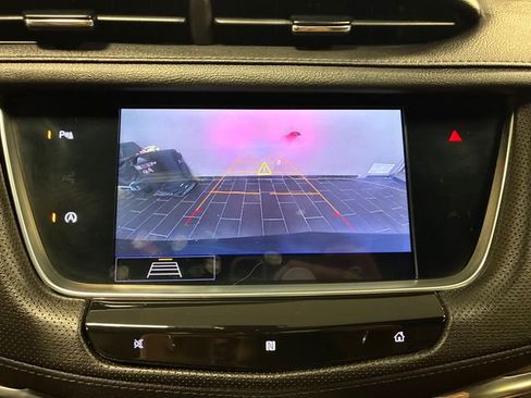 Used 2020 Cadillac XT5 Premium Luxury FWD image 21