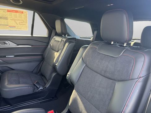 New 2026 Ford Explorer ST w/ Sun And Sound Package image 15