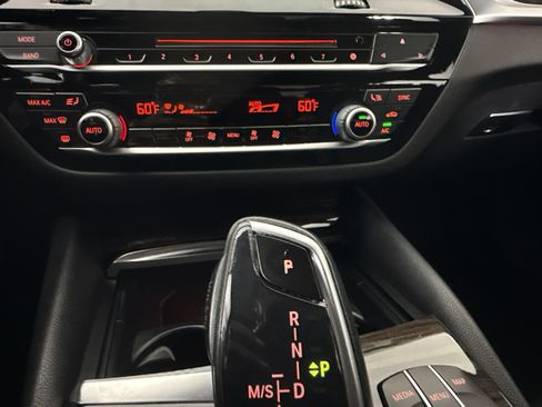 Used 2018 BMW 530i RWD image 17