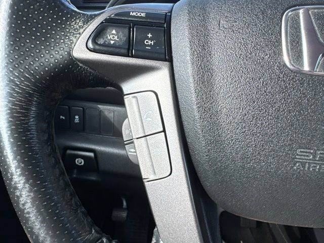 Used 2015 Honda Pilot Touring image 30