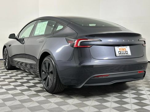 Used 2024 Tesla Model 3 Standard Range RWD image 36