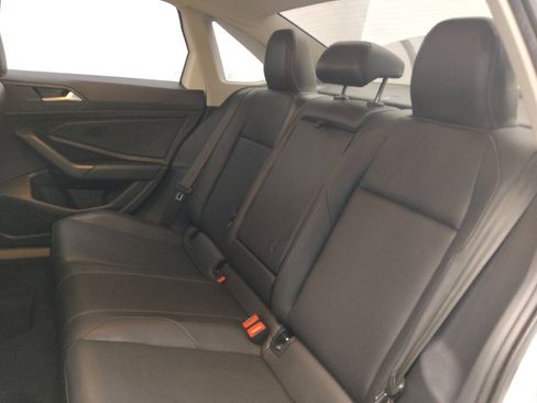 Used 2019 Volkswagen Jetta S image 18