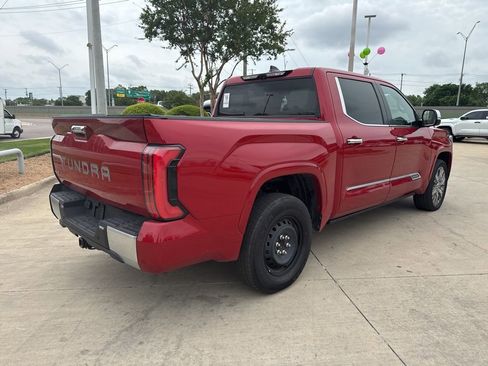 Used 2024 Toyota Tundra Capstone AWD/4WD image 5