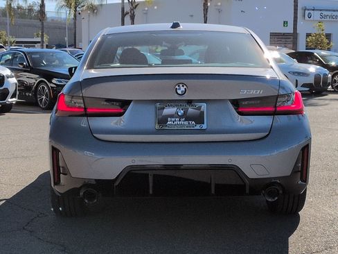 New 2026 BMW 330i Sedan w/ M Sport Package image 9